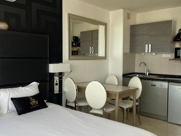 Appart'hôtel Le Trianon : photo 1 de la chambre studio