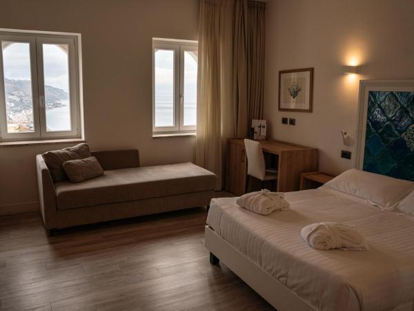 Splendid Hotel Taormina : photo 3 de la chambre chambre familiale standard