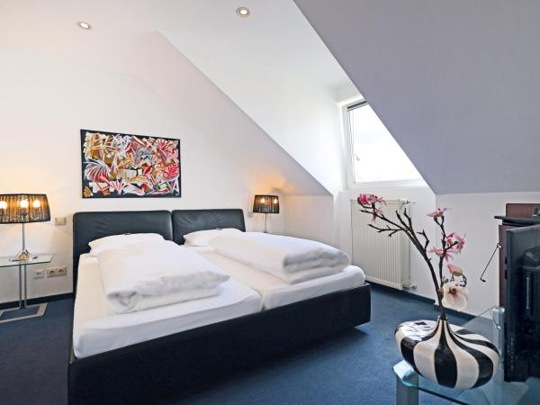 Hotel am Zoo : photo 3 de la chambre suite
