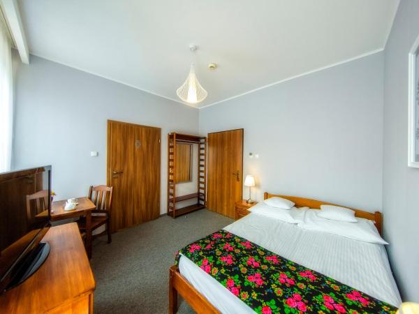 Rezydencja Sienkiewiczówka : photo 4 de la chambre chambre double Économique