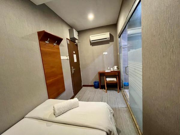 Fan Holiday Hotel : photo 4 de la chambre chambre simple