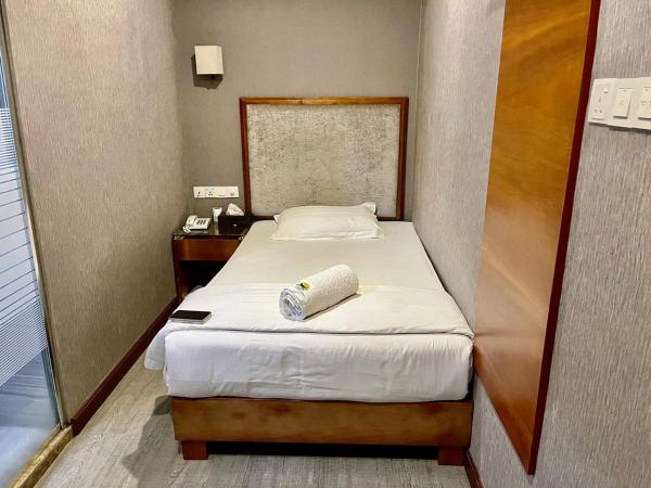 Fan Holiday Hotel : photo 5 de la chambre chambre simple
