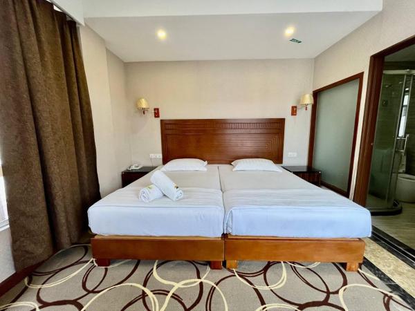 Fan Holiday Hotel : photo 3 de la chambre chambre familiale supérieure