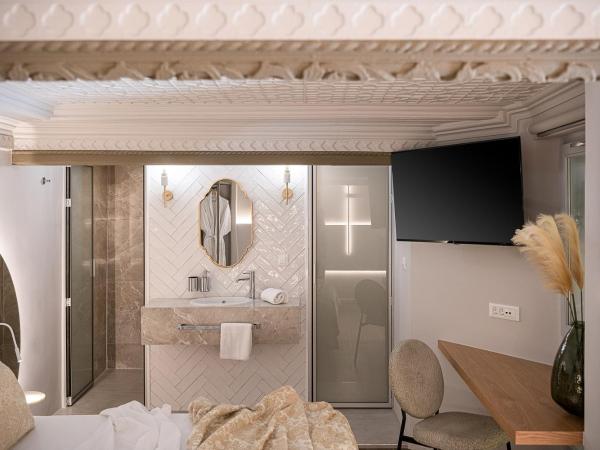 Elia Erato : photo 2 de la chambre suite 2 chambres avec balcon