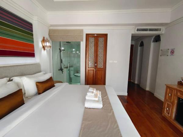 Lanna Oriental Hotel - SHA Extra Plus : photo 4 de la chambre hébergement double supérieur lanna