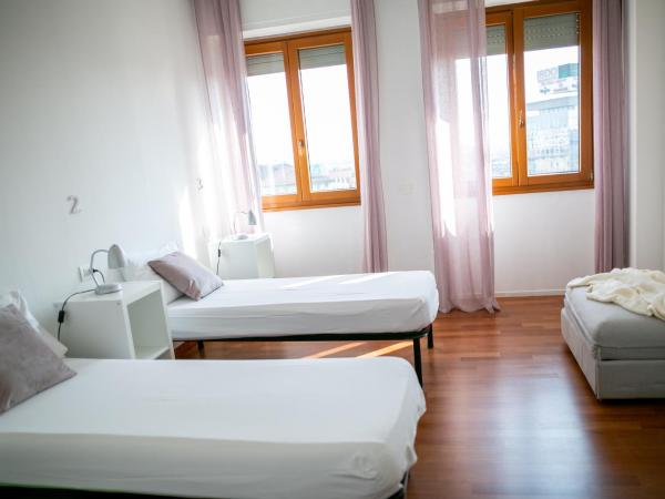 B&B Best Hostel Milano : photo 6 de la chambre lit dans dortoir mixte de 4 lits