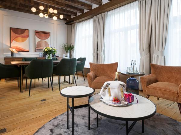 Martin's Relais : photo 2 de la chambre suite deluxe - vue sur canal