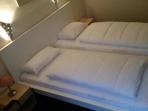 Hotelgarni Frankfurt : photo 9 de la chambre chambre quadruple