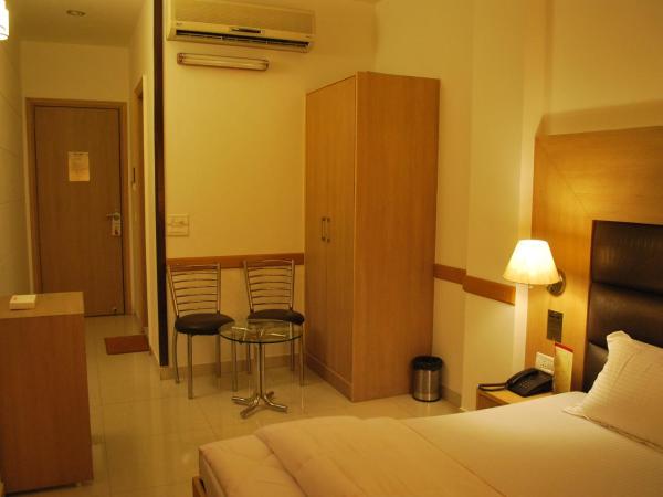 Hotel Arina Inn : photo 3 de la chambre chambre double deluxe