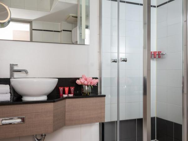 Leonardo Hotel Munich City Olympiapark : photo 5 de la chambre suite junior double