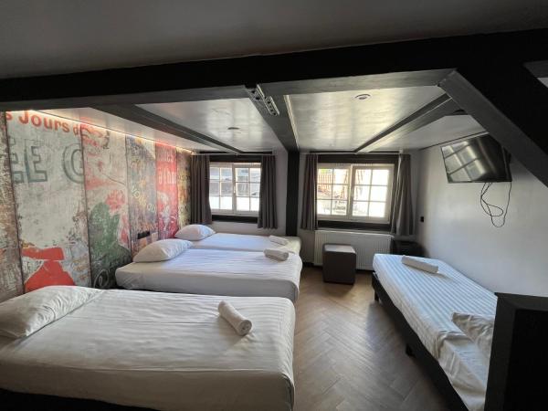 Heart of Amsterdam Hotel : photo 4 de la chambre chambre privée quadruple 