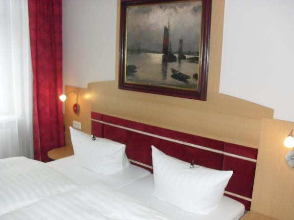 Pension Dresdener Panorama : photo 1 de la chambre chambre double