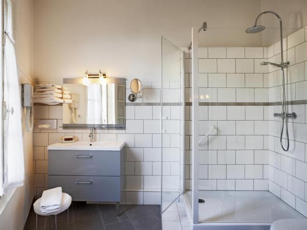 Cit'Hôtel Le Plantagenet : photo 2 de la chambre chambre lits jumeaux supérieure