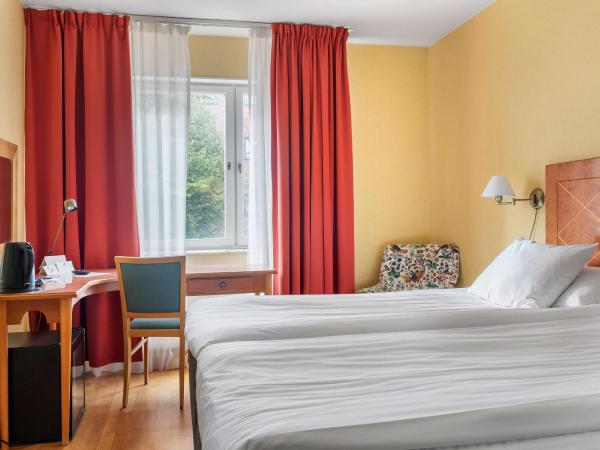 Sure Hotel by Best Western Esplanade : photo 1 de la chambre chambre double ou lits jumeaux