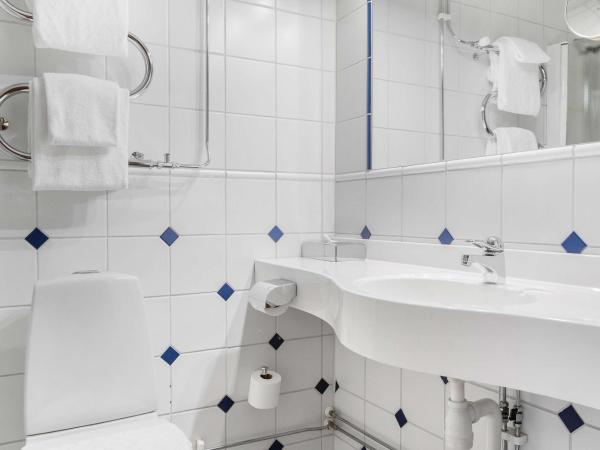 Sure Hotel by Best Western Esplanade : photo 4 de la chambre chambre familiale