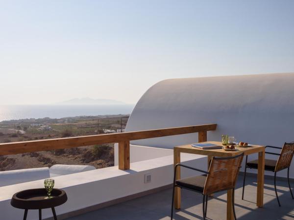 Este Luxury Suites : photo 10 de la chambre suite Élite avec bain à remous - vue sur mer