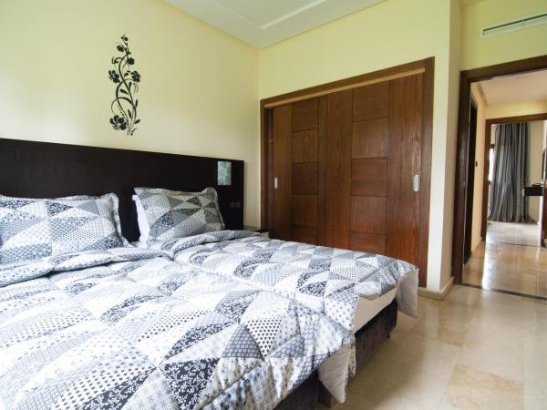 Résidence Hôtelière Le Diamant Vert : photo 7 de la chambre suite familiale