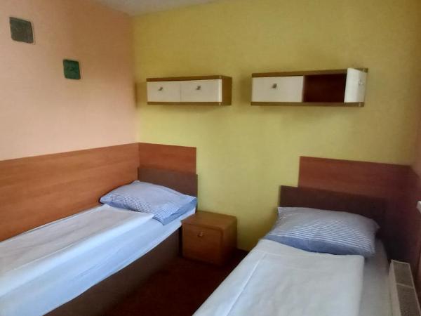 Expres Atack Penzion : photo 1 de la chambre chambre lits jumeaux
