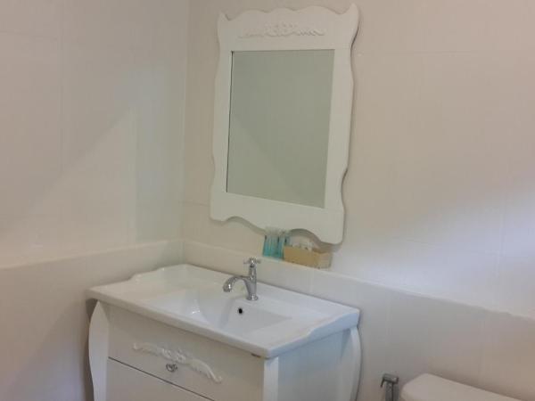 PP Blue Sky Resort-SHA Plus : photo 9 de la chambre bungalow double de luxe - vue sur jardin 