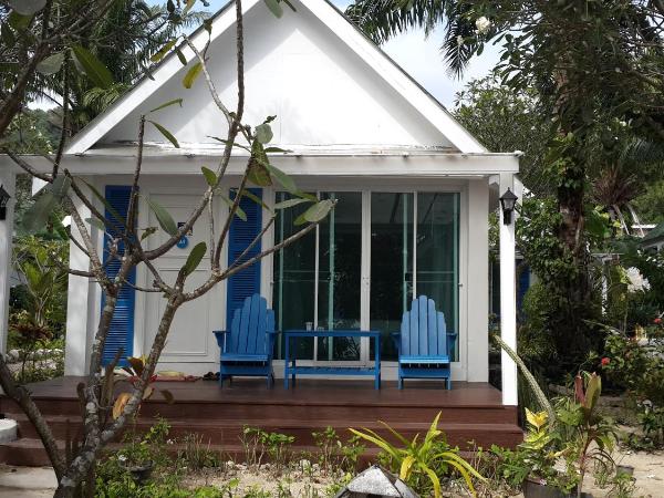 PP Blue Sky Resort-SHA Plus : photo 2 de la chambre bungalow sur la plage 