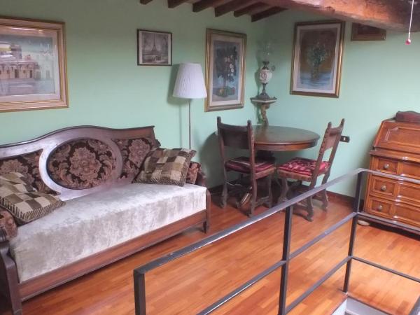 Il Nido delle Rondini : photo 10 de la chambre grande chambre double ou lits jumeaux