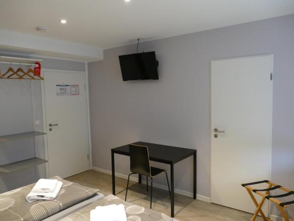 Pension Sölde : photo 3 de la chambre chambre deluxe double ou lits jumeaux