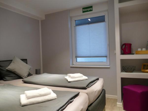 Pension Sölde : photo 1 de la chambre chambre double avec salle de bains privative