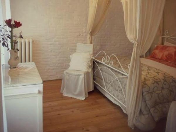 Bed & Breakfast Canova : photo 5 de la chambre chambre lit queen-size avec balcon