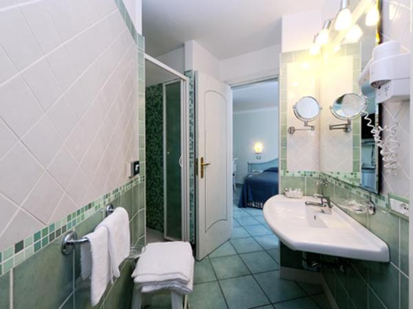 Hotel Bellevue Benessere & Relax : photo 4 de la chambre chambre double ou lits jumeaux supérieure