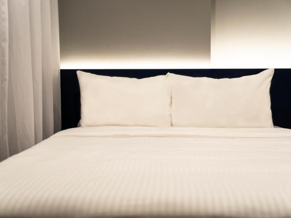 Hotel Bencoolen at Hong Kong Street : photo 3 de la chambre chambre supérieure deluxe avec lit queen-size (nouvelle aile)