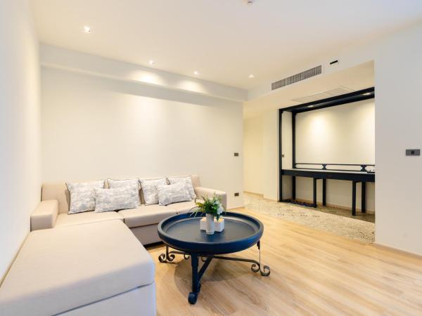 Bhukitta Boutique Hotel Phuket Town : photo 4 de la chambre two-bedroom suite + free coworking space