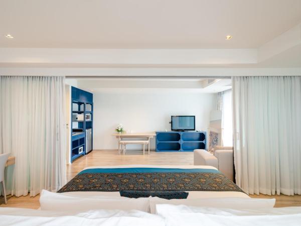 Bhukitta Boutique Hotel Phuket Town : photo 4 de la chambre one-bedroom suite + free coworking space