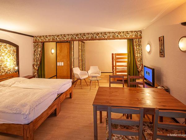 Hotel Astoria : photo 5 de la chambre chambre quadruple