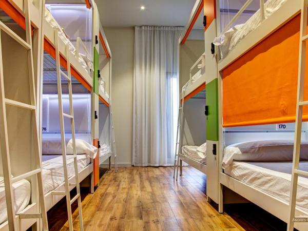 Urban Youth Hostel : photo 3 de la chambre lit dans dortoir de 8 lits 