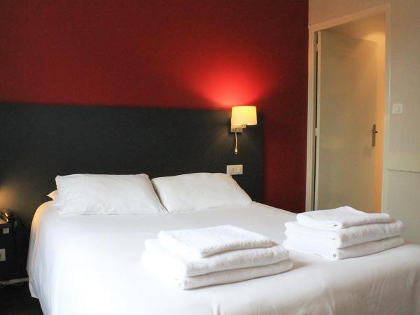 Hotel-Restaurant Le Victoria : photo 8 de la chambre chambre familiale