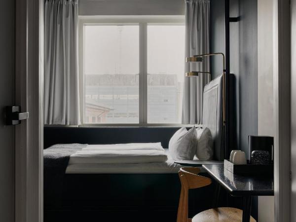Hotel Danmark : photo 5 de la chambre petite chambre double