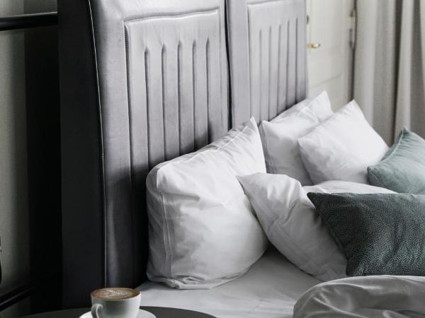 Hotel Danmark : photo 7 de la chambre chambre double ou lits jumeaux supérieure