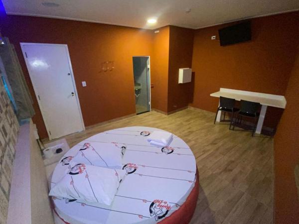 Hotel Moinho do Leste : photo 2 de la chambre chambre double ou lits jumeaux deluxe - vue sur ville 