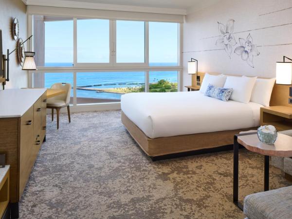 Prince Waikiki : photo 1 de la chambre hébergement premier lit king-size - côté océan