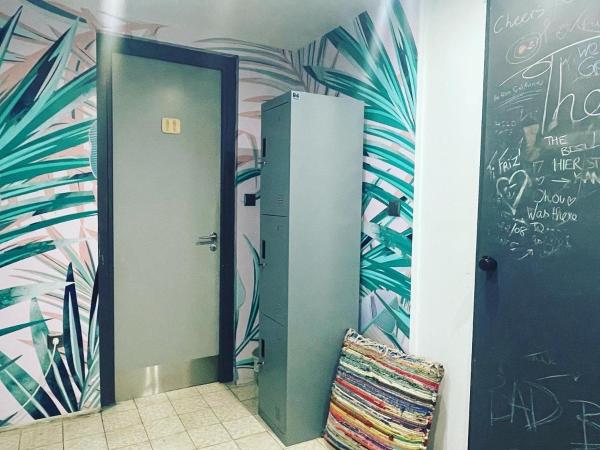 Iconic Athens Hostel : photo 3 de la chambre lit dans un dortoir de 4 lits