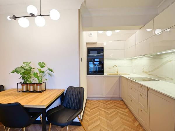 Apartamenty EverySky - Słowackiego 5a-b : photo 4 de la chambre appartement