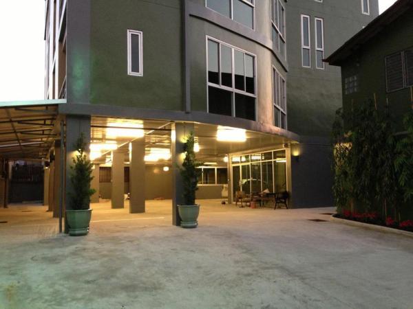 The State Apartment : photo 5 de la chambre appartement avec balcon