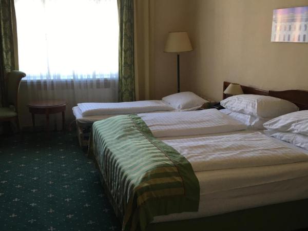 Hotel Secession an der Oper : photo 1 de la chambre chambre familiale