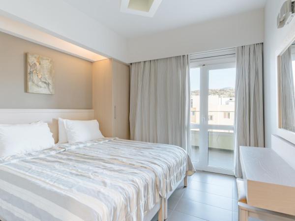 Palm Beach Hotel Apartments : photo 3 de la chambre chambre triple supérieure - vue sur mer