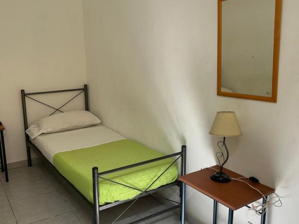 Reina Madre Hostel : photo 7 de la chambre chambre lits jumeaux standard avec salle de bains commune