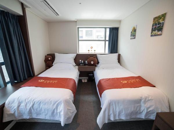 Calistar Hotel : photo 7 de la chambre chambre lits jumeaux avec salle de bains privative