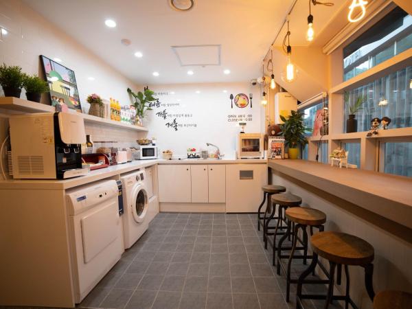 Calistar Hotel : photo 10 de la chambre lit dans dortoir pour femmes de 4 lits