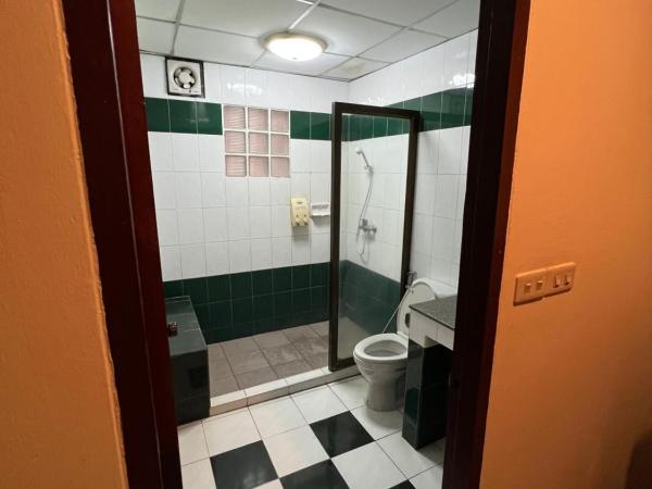 Lewiinski's Hotel : photo 1 de la chambre chambre double deluxe (2 adultes + 1 enfant)