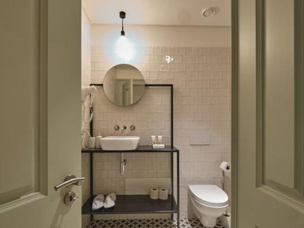 Look Living, Lisbon Design Apartments : photo 5 de la chambre appartement 1 chambre supérieur avec balcon