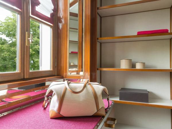 Portrait Milano - Lungarno Collection : photo 2 de la chambre suite - vue sur jardin